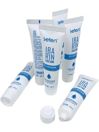 Интимная гель смазка на водной основе Leten - Гель Leten - текстура и нанесение